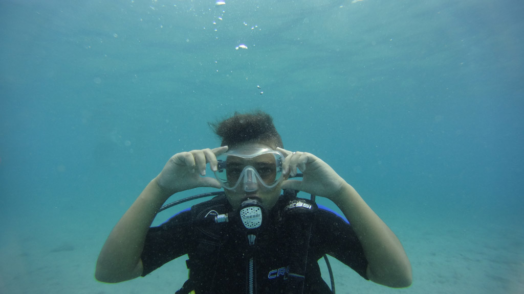 Underwater48